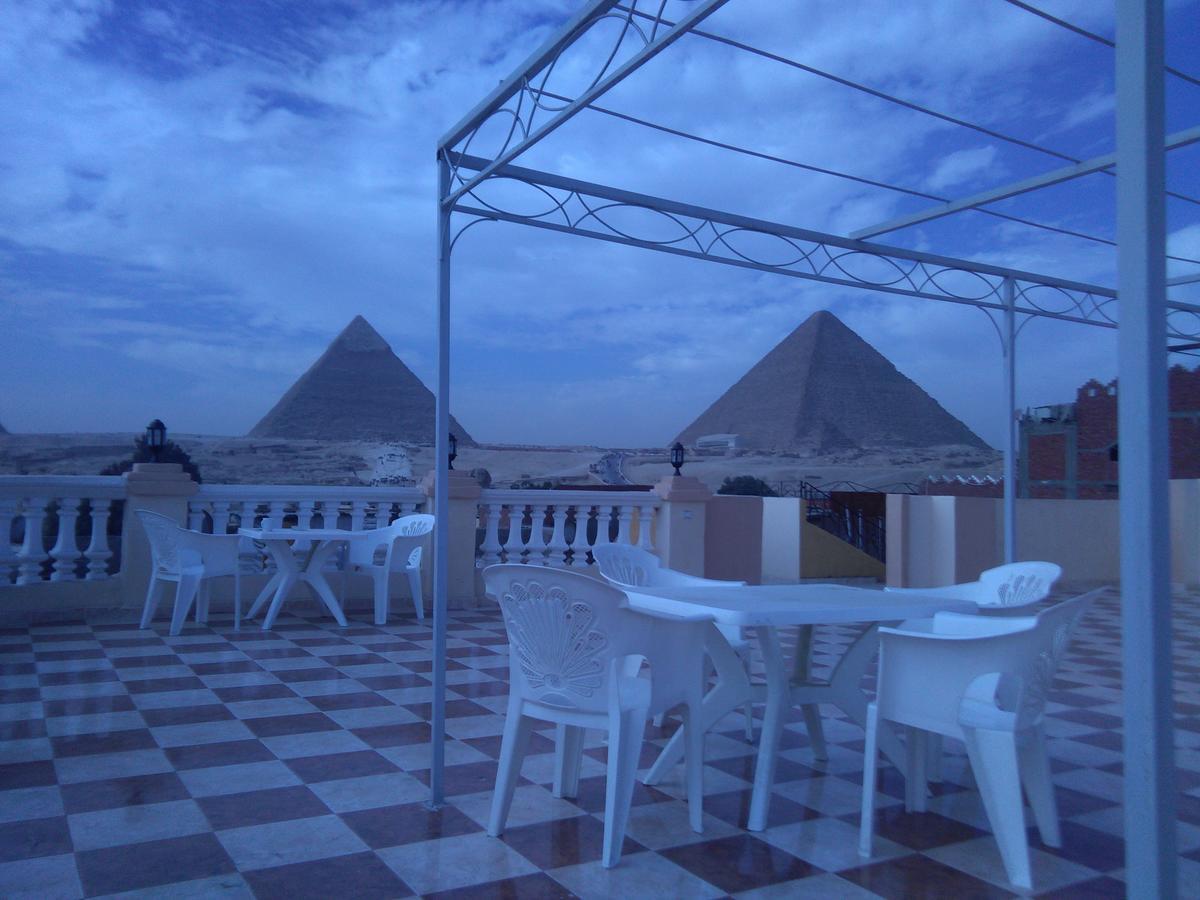 Han/Misafirhane Royal Pyramids 2*