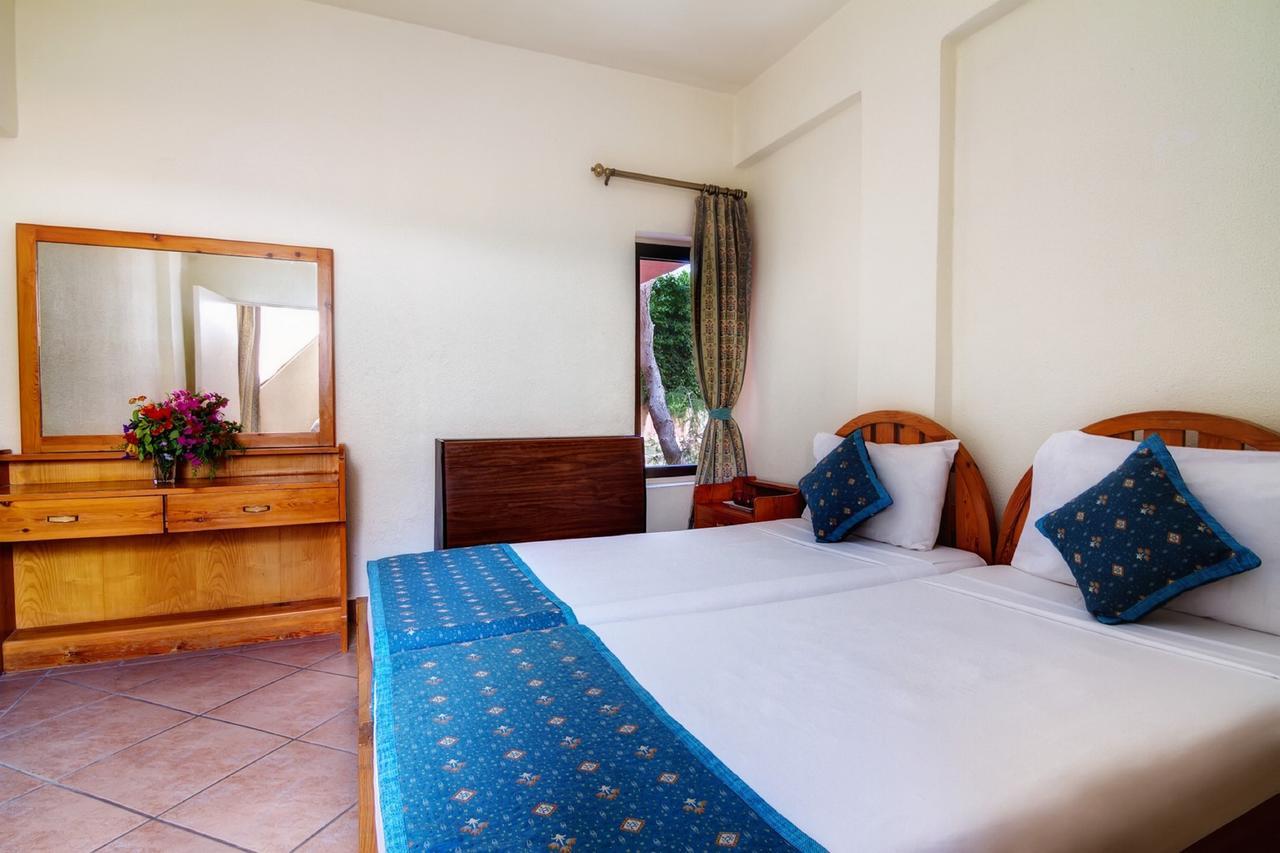 Eagles Paradise Abu Soma Resort 4*