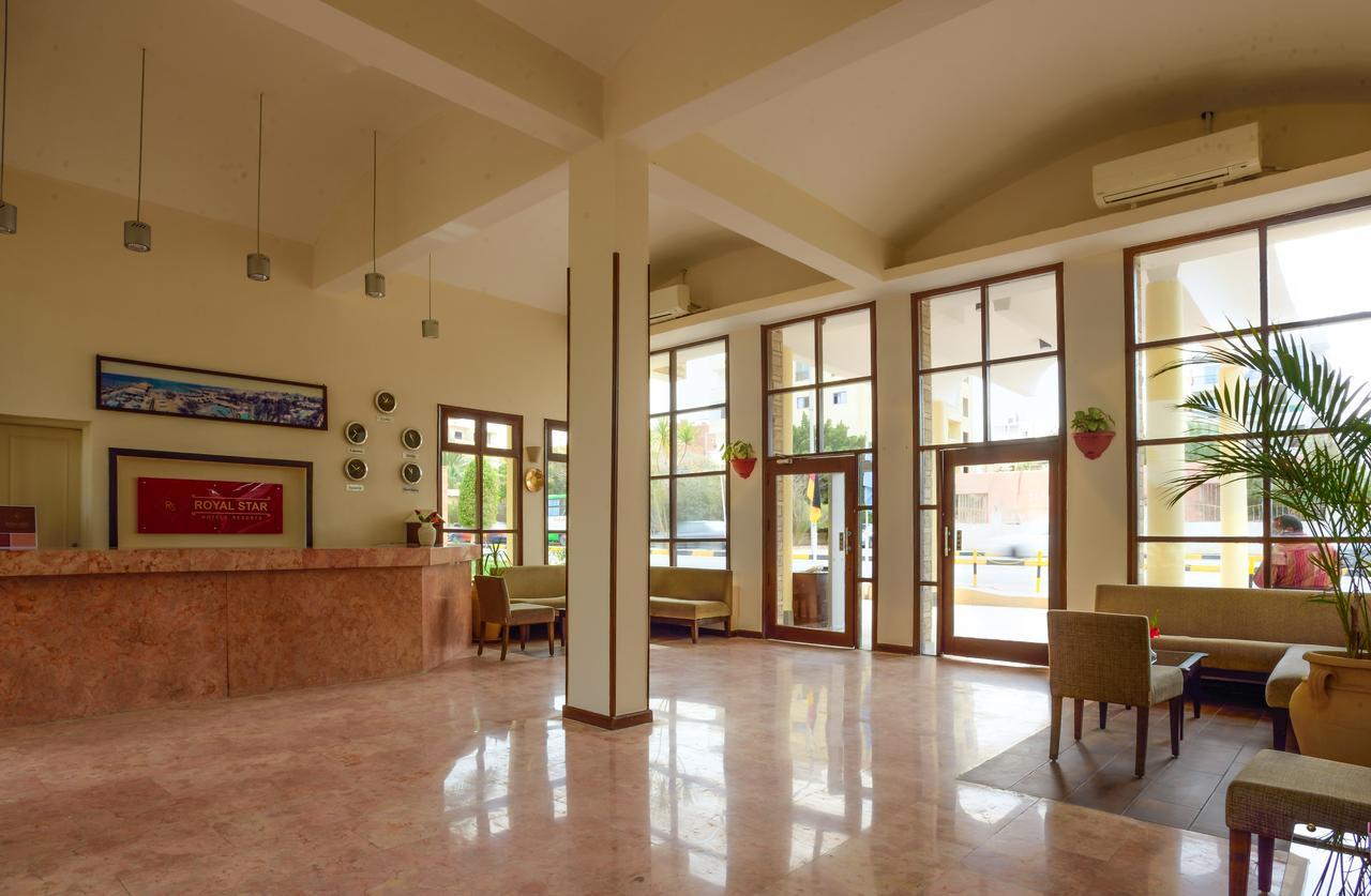 Empire Beach Aqua Park Resort 3*