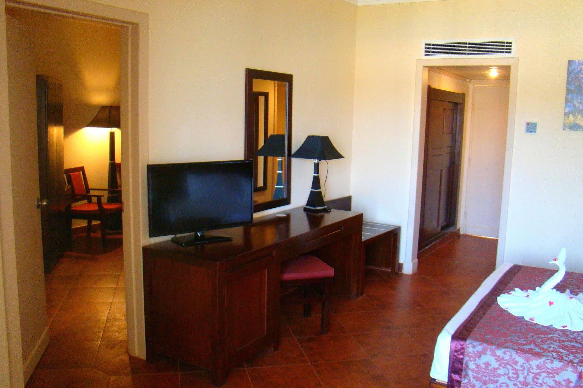 Hotel Brayka Lagoon