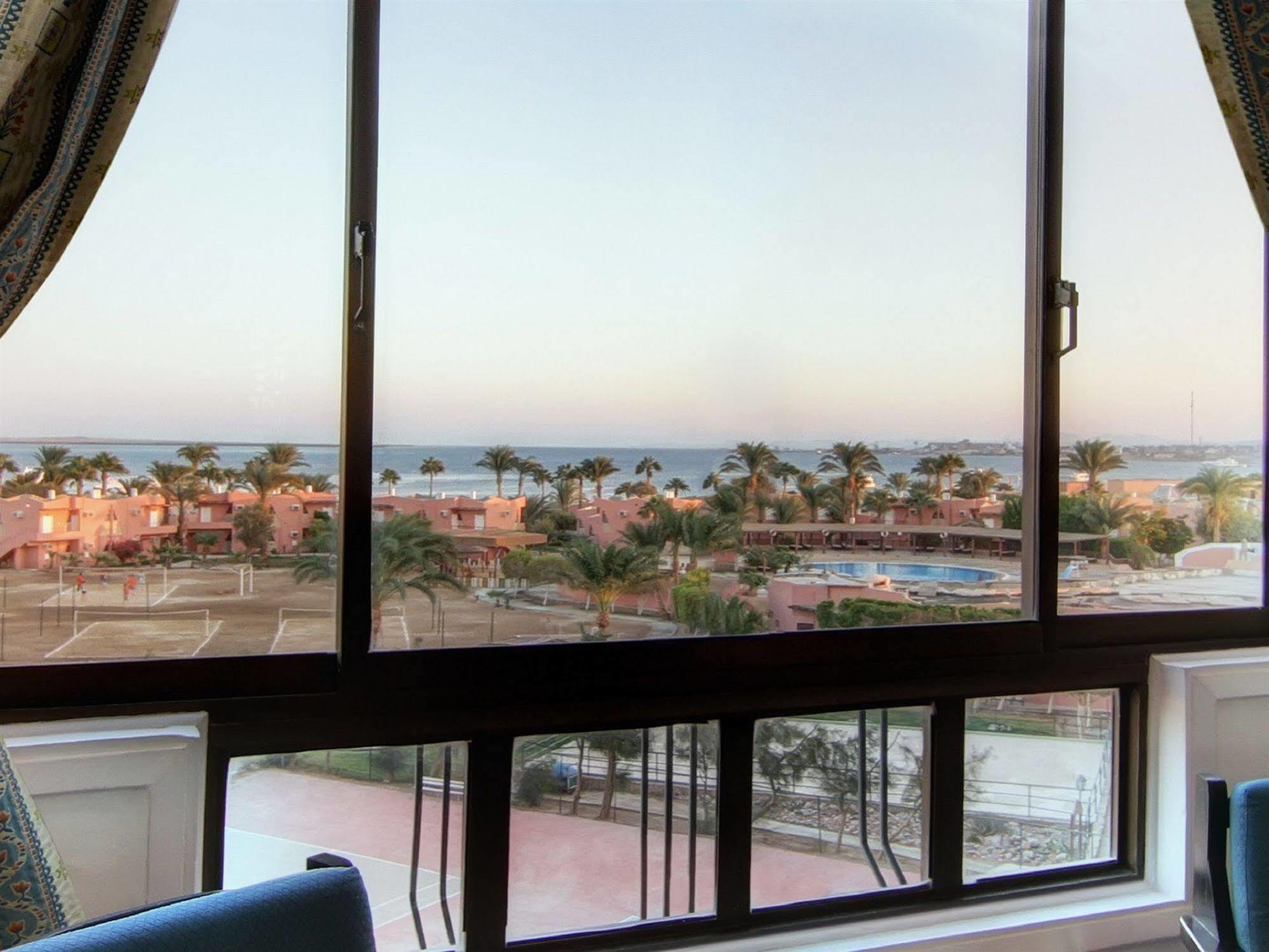 Eagles Paradise Abu Soma 4*