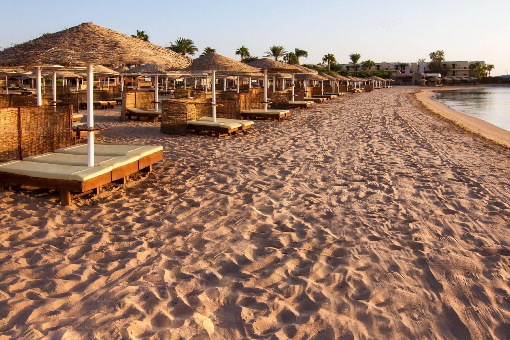 Eagles Paradise Abu Soma Resort 4*