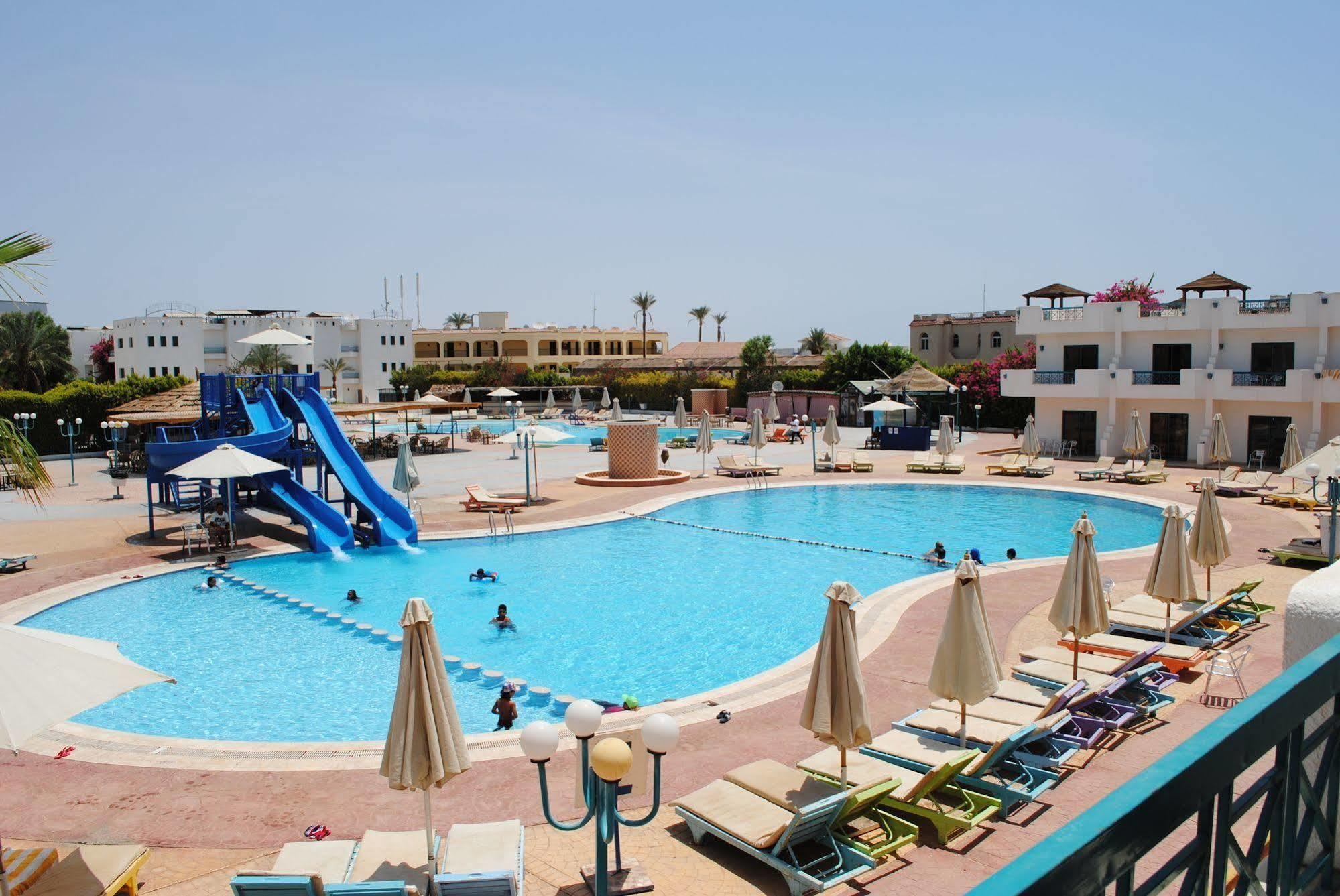Cliff Hotel