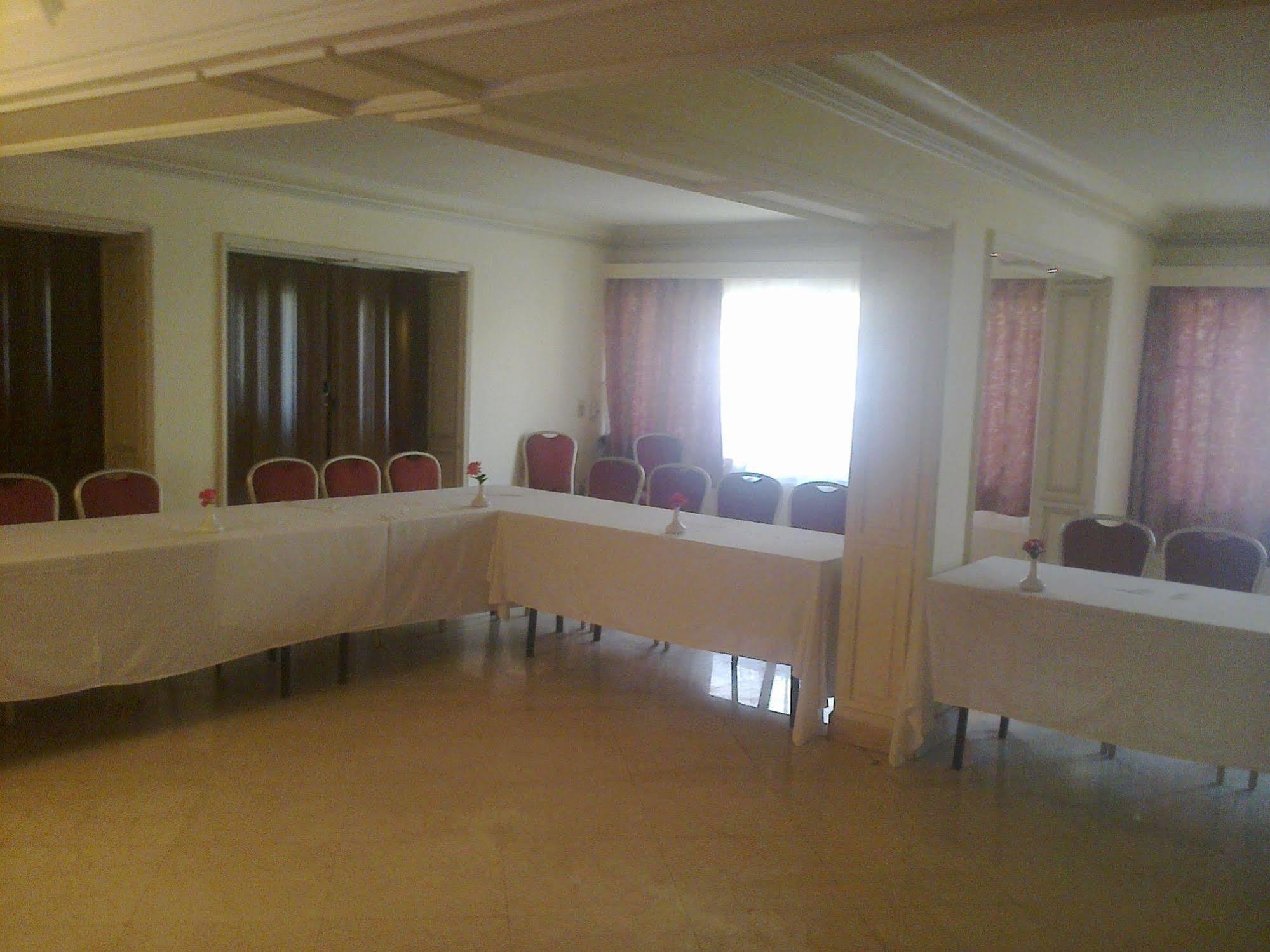 Kanzy Cairo Otel
