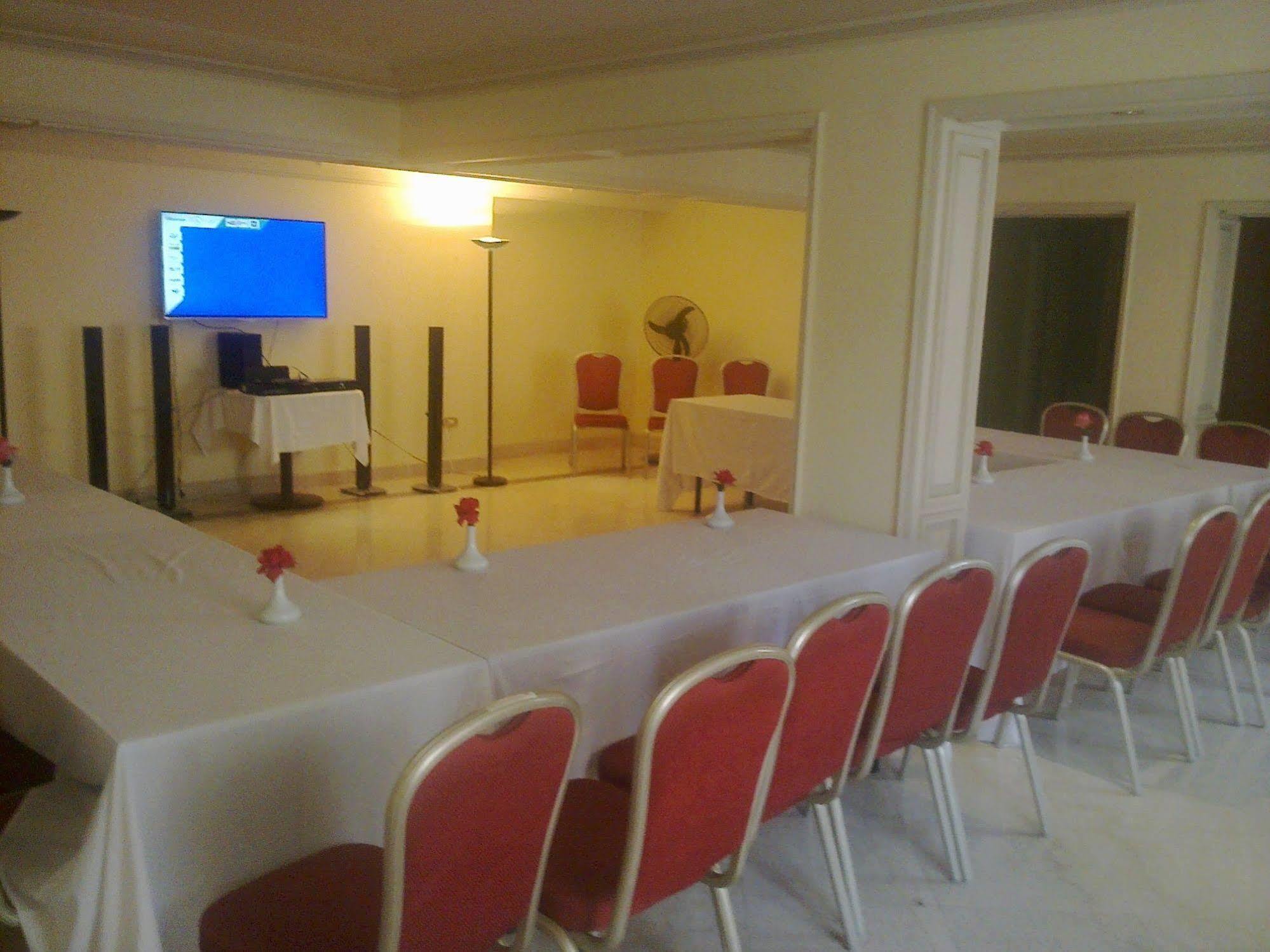 Kanzy Cairo Otel