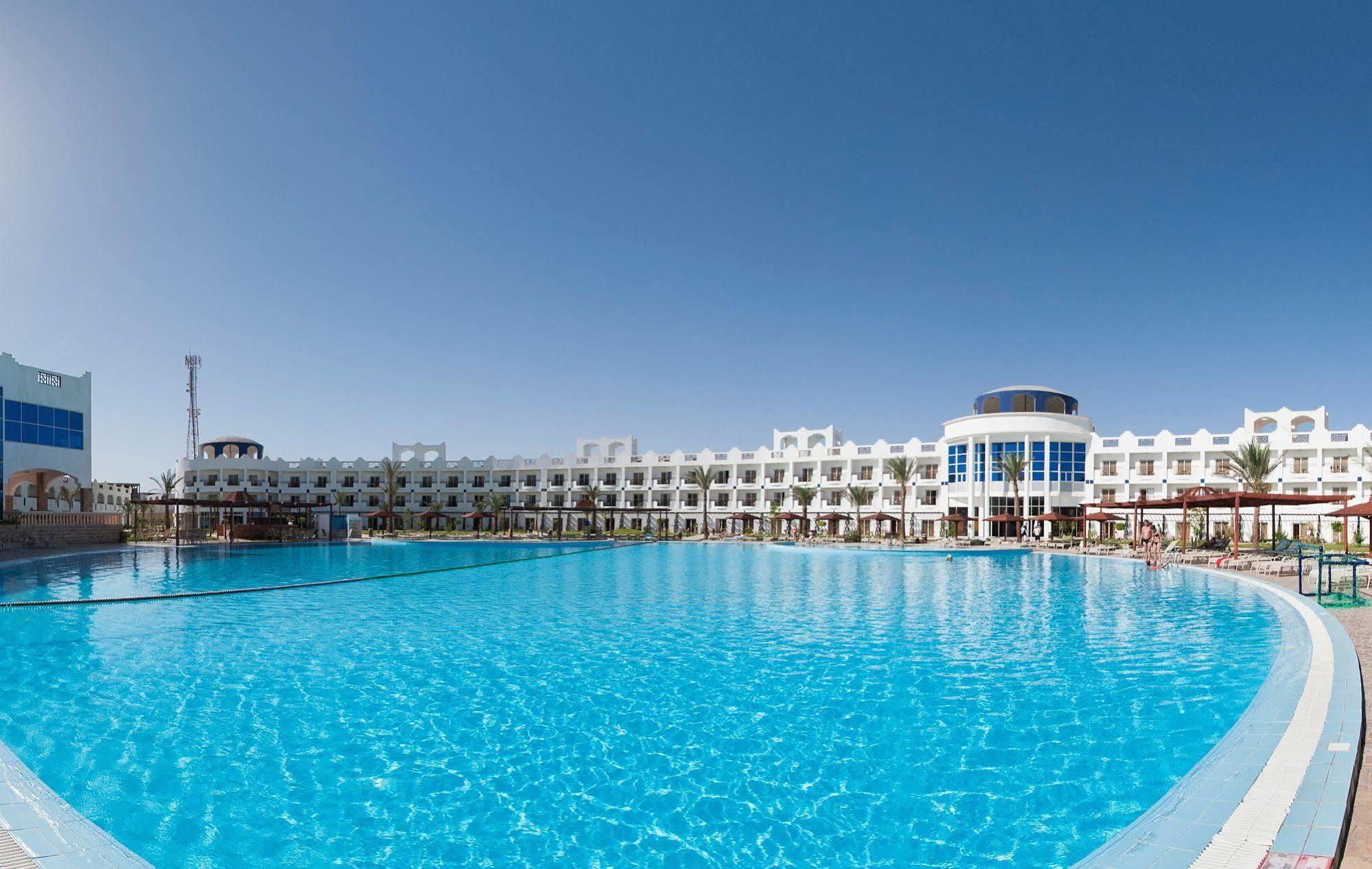 Golden 5 Emerald Sahl Hasheesh