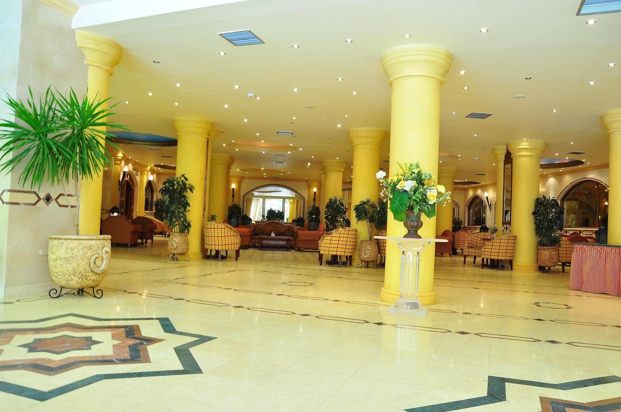 Hotel Shedwan Garden 4*