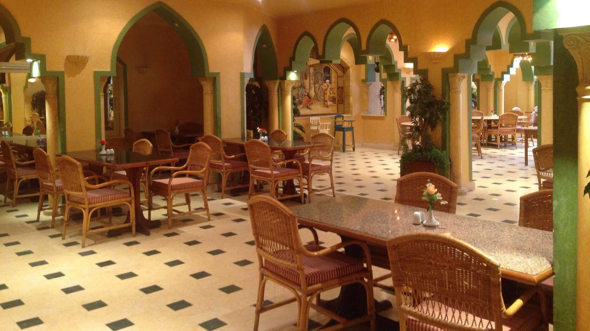 Shedwan Garden Hotel 4*