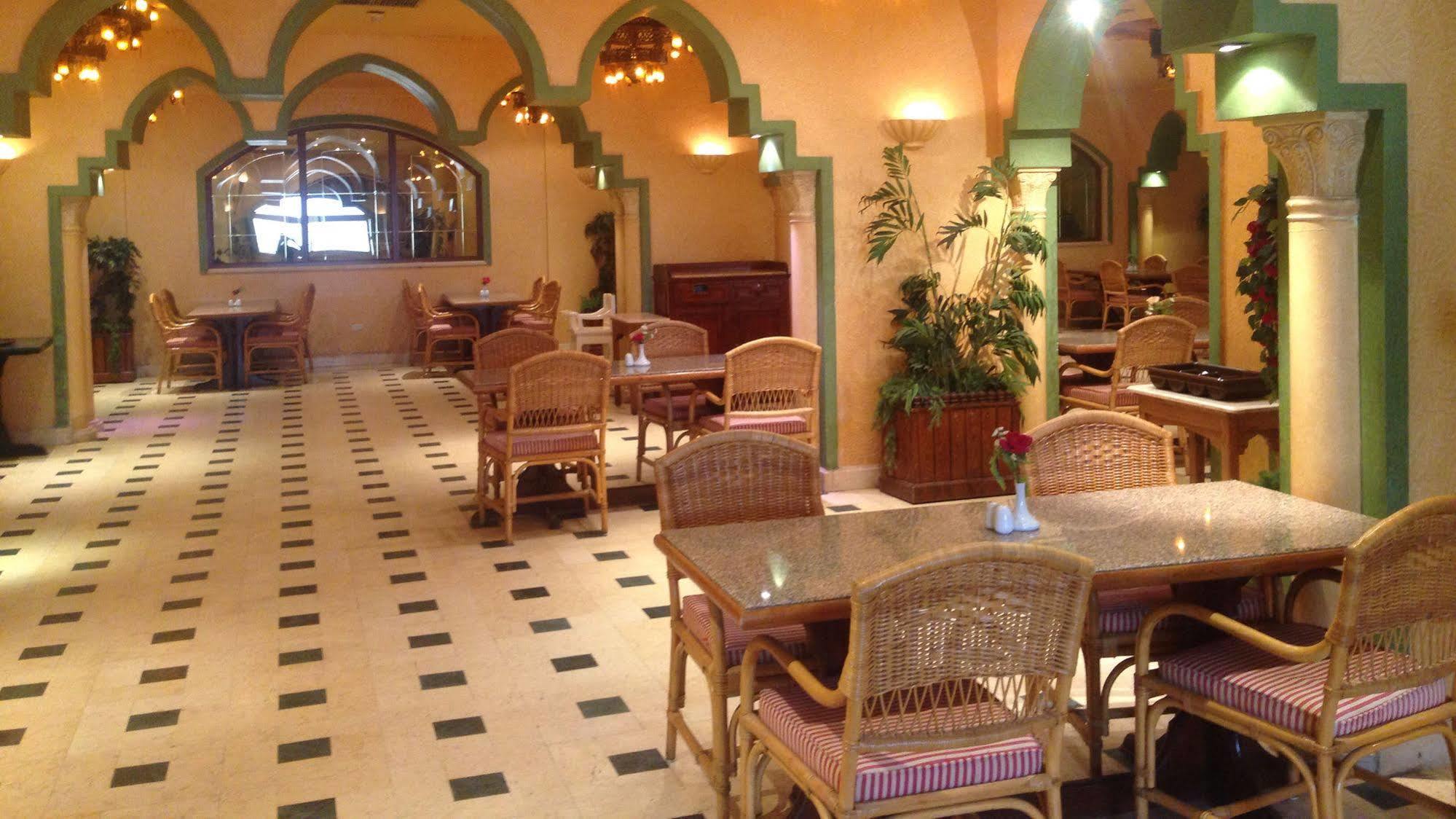 Shedwan Garden 4*