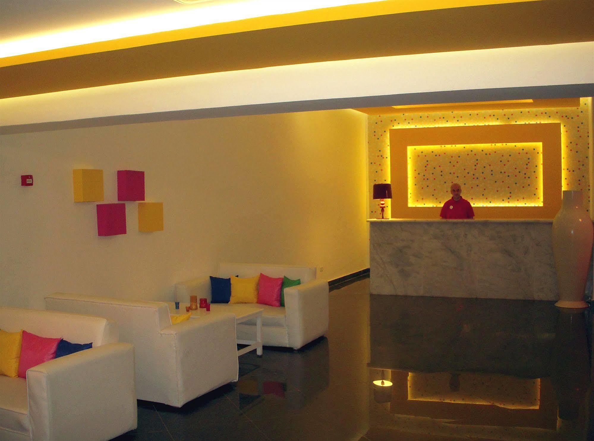 Resort Smartline Colour Beach