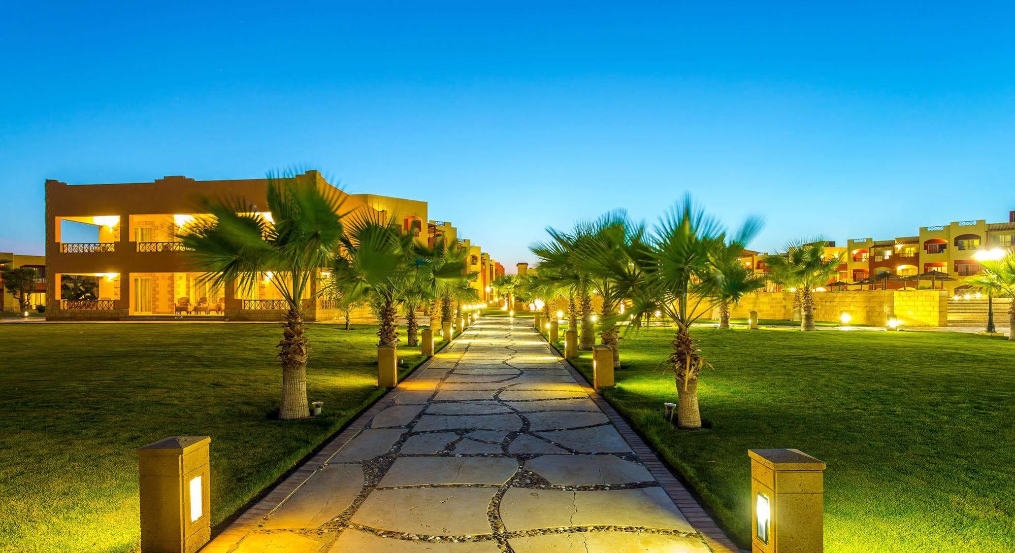 Royal Tulip Hotel 5*
