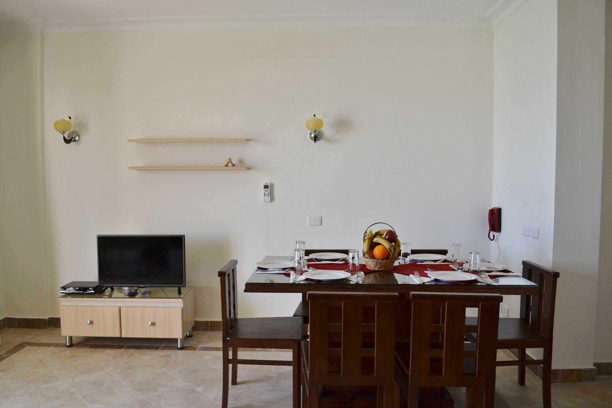 Sharks Bay Oasis Aqua Park Resort 3*