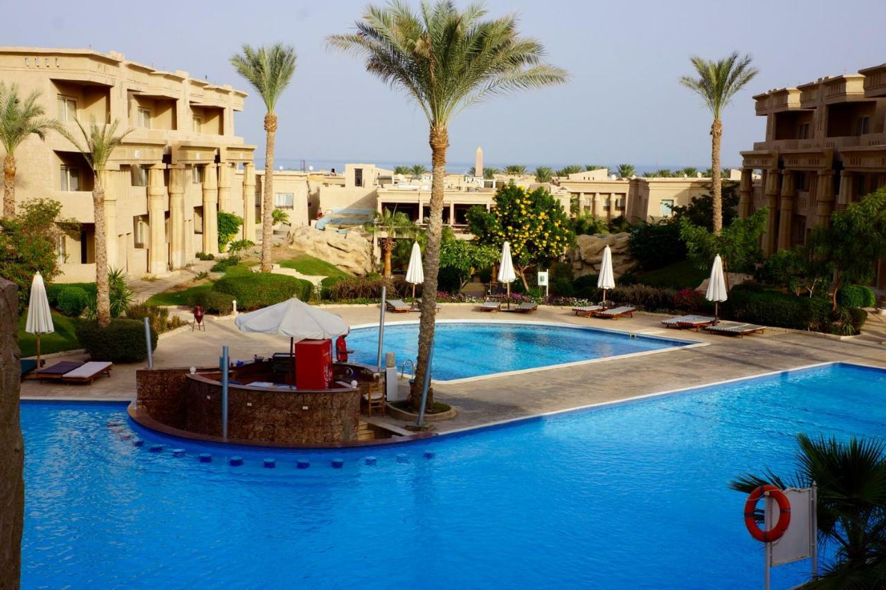 El Hayat Complex