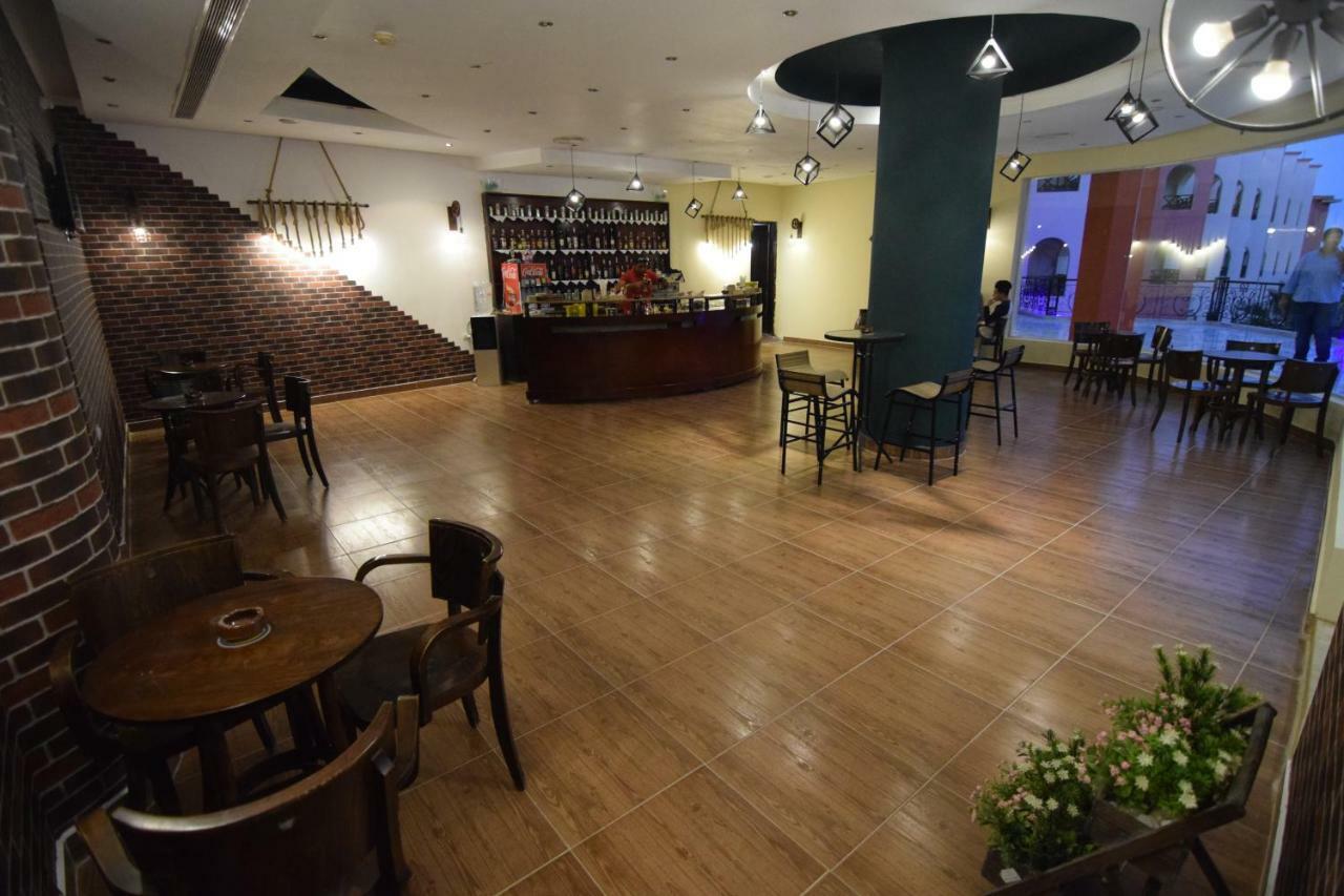 Blue House Hotel 4*
