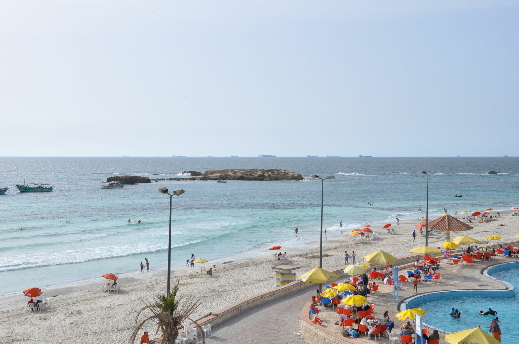 Ajami Armed Forces Apart Otel 4*