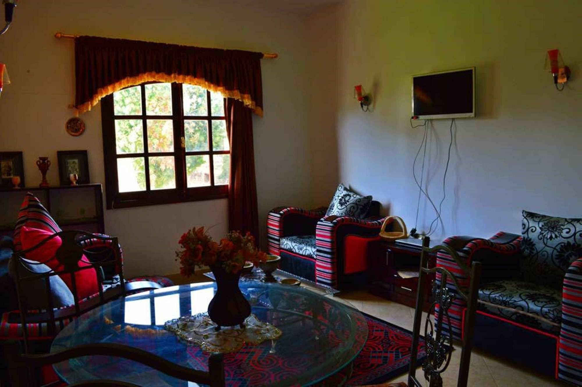 Farida Apartment