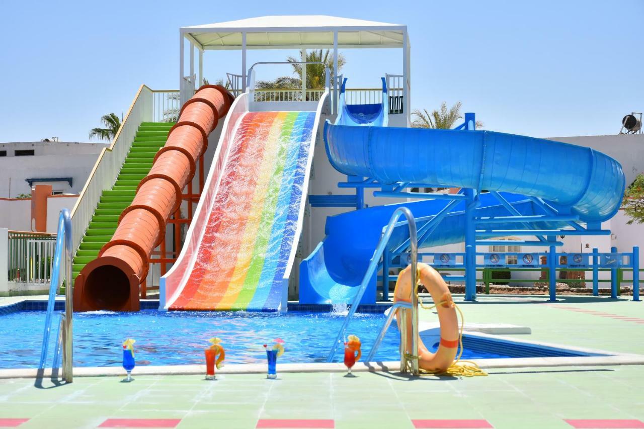 Gafy Aqua Park 4*