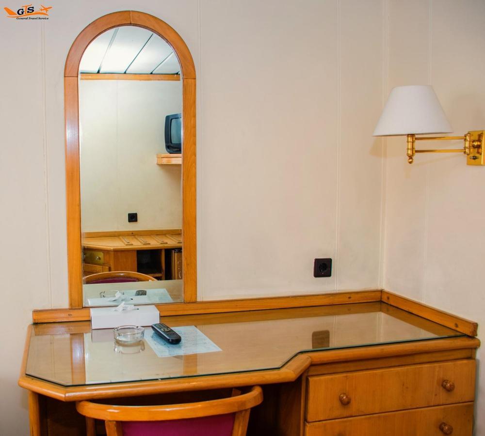 Gts Nile Cruise Aswan Every Monday From Friday From Aswan Otel Luksor