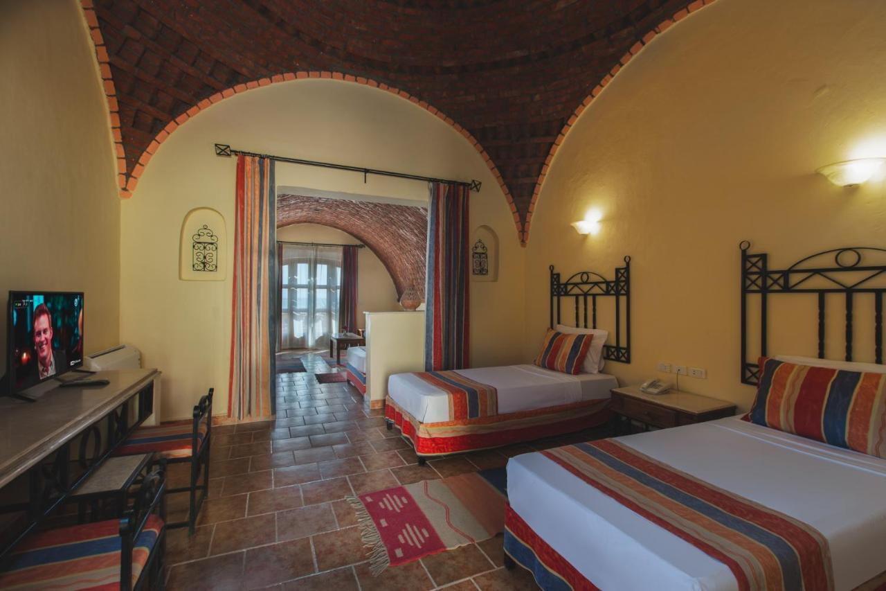 Bliss Abo Nawas Resort 4*