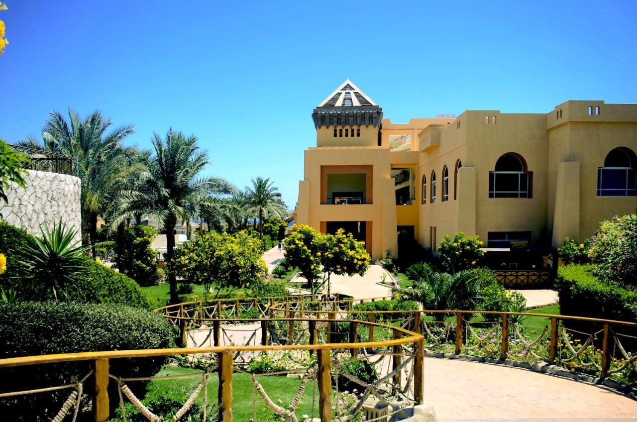Resort Rehana Prestige Luxury &