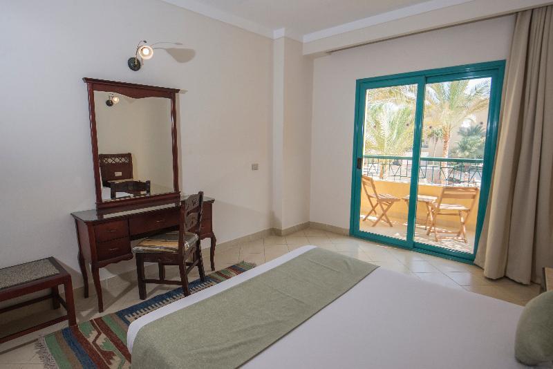 Zahabia & Beach Resort 4*
