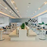 Tanoak Resort