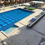 Selena Bay Hurghada - Pink Apartment