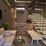 Gold\'S Pyramids Hotel