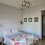 Shams Hotel & Dive Centre