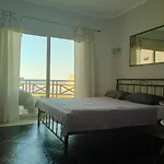 Tony\'S Privy Beds By Red Sea