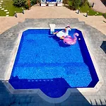 Luxury Villa With Pool In Hurghada
