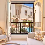 Ali Pasha Hotel