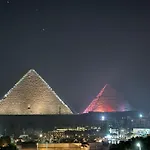Unique Pyramids View Inn