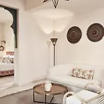 Ali Pasha Hotel