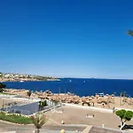 Luxury Duplex, Beach Front Indoor Jacuzzi, Sharm El Sheikh
