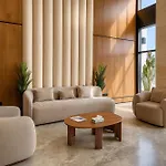 Selena Bay Luxury Sea View 1Br Apartment, Private Beach And Pool