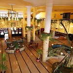 Desert Inn