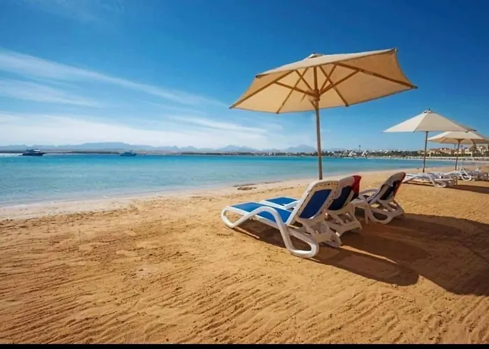 Beachfront Cozy One Bedroom Apartment Sahl Hasheesh Palma De Piazza