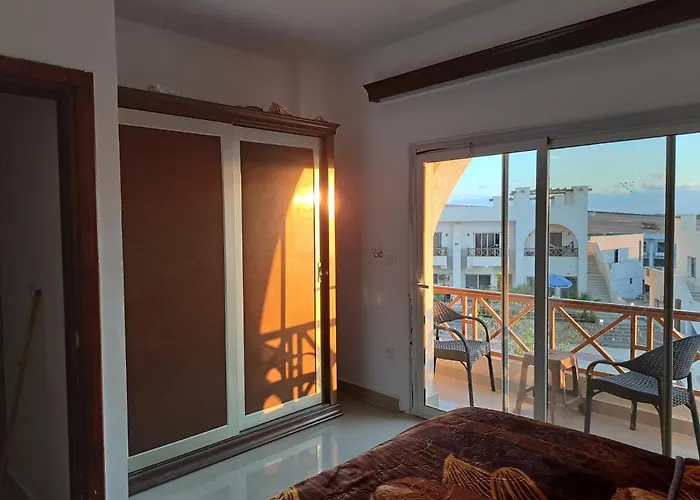 Half Moon - Sunny Dahab Resort