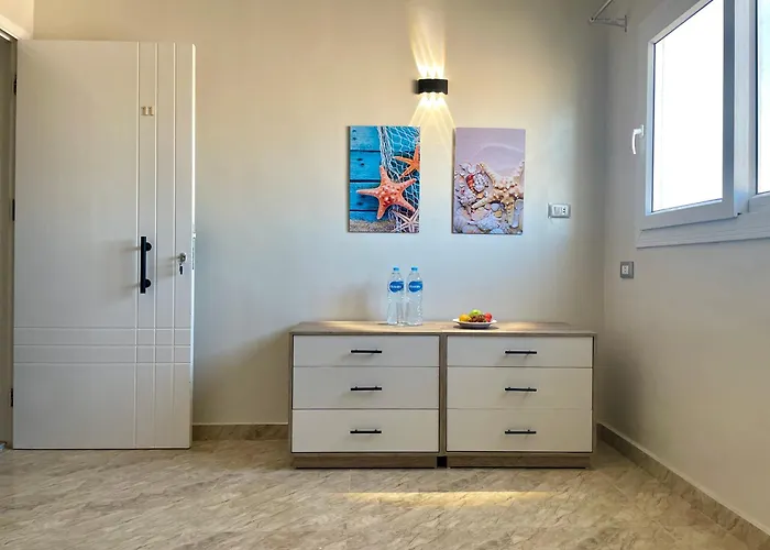 Divers Home Safaga