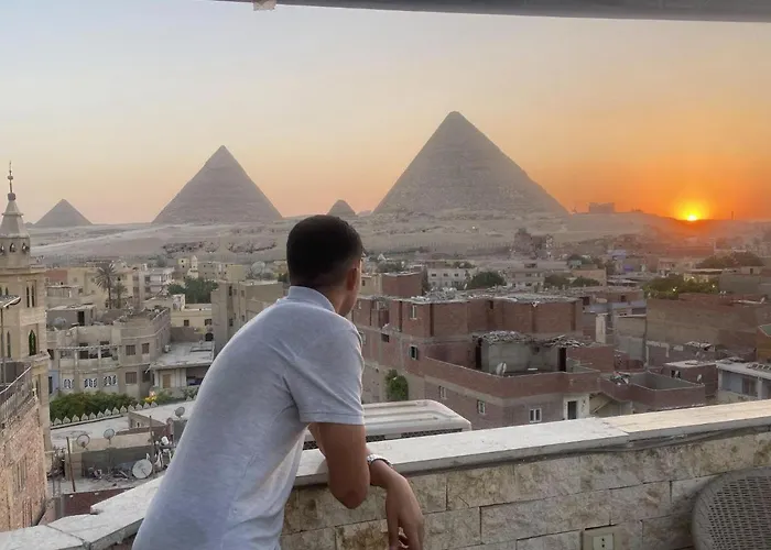 Pyramids Hills History