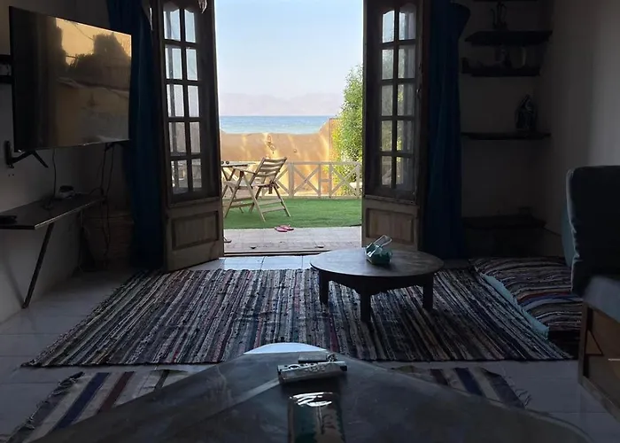 Luna House Asala Beach