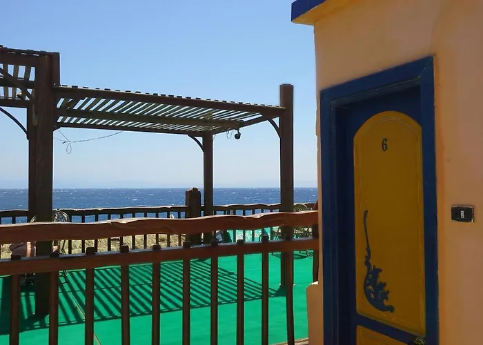 Neptune Hotel
