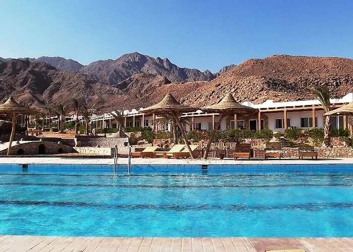 Canyon Estate Kite & Dive Beach Hotel Residence