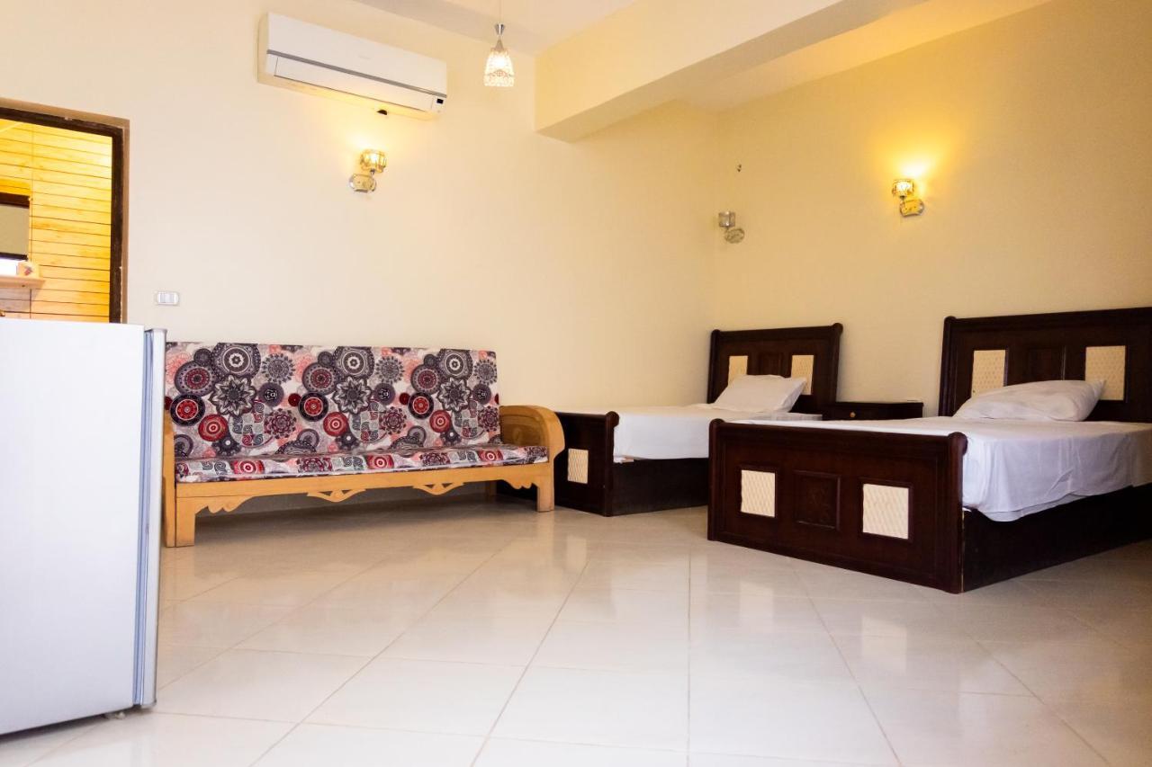 Bay Hotel