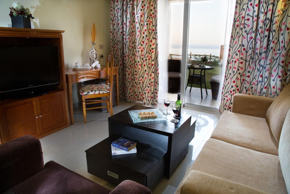 Island View Resort