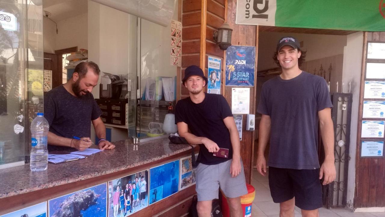 Deep Blue Divers Hostel