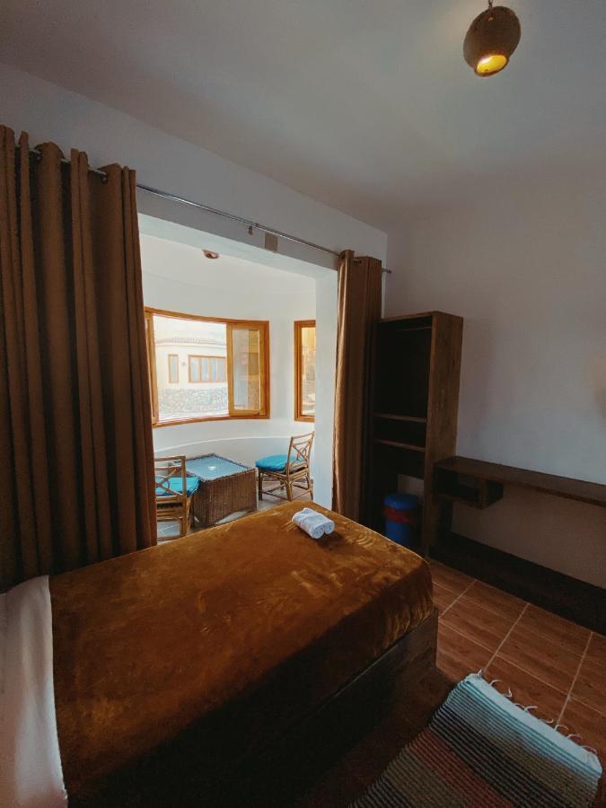 Neptune Otel *