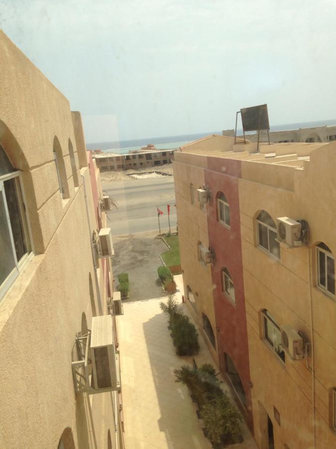Red Sea Hotel *