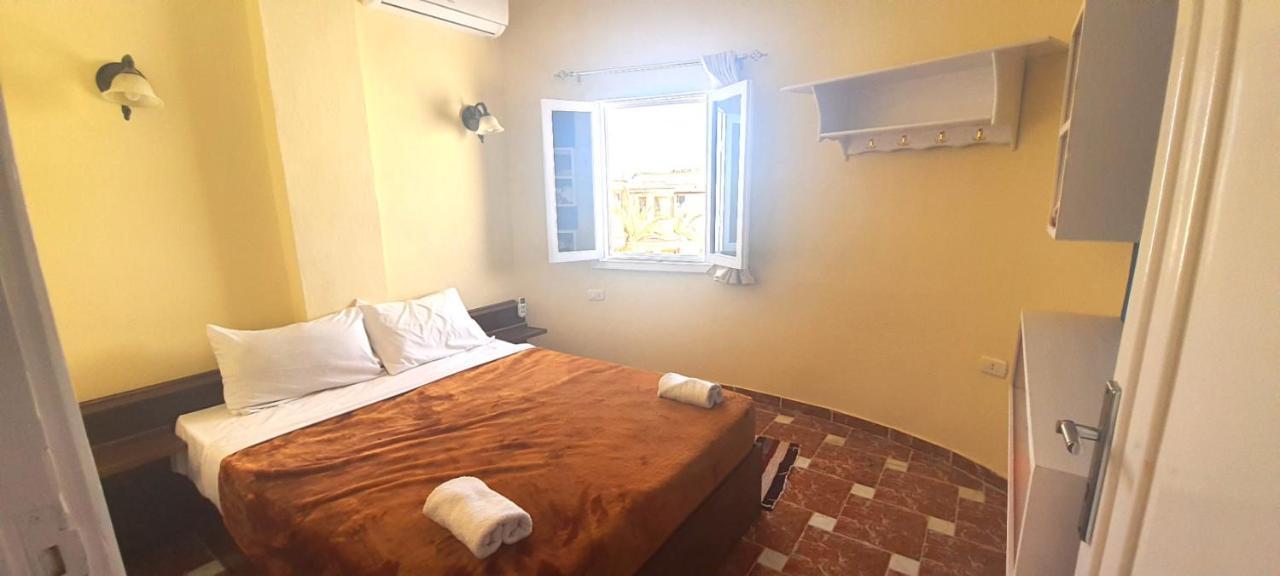 Neptune Otel *
